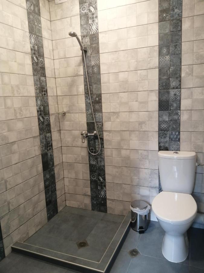 La Piazza Hotel Sjumen Eksteriør bilde