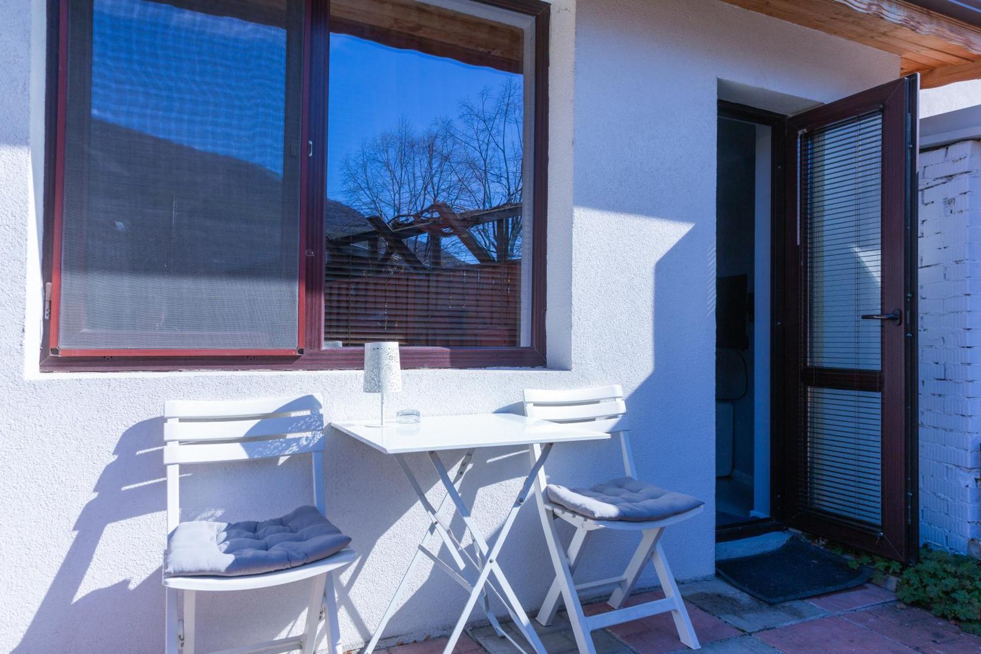 La Piazza Hotel Sjumen Eksteriør bilde